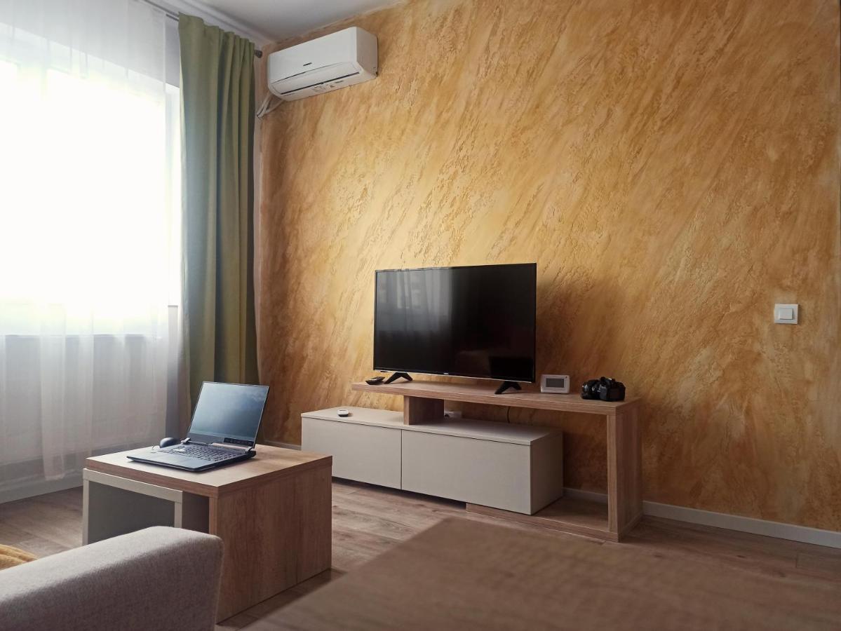 Stylish, Modern 2 Rooms Flat With City View, Near Presidential Palace Bukarest Exterior foto